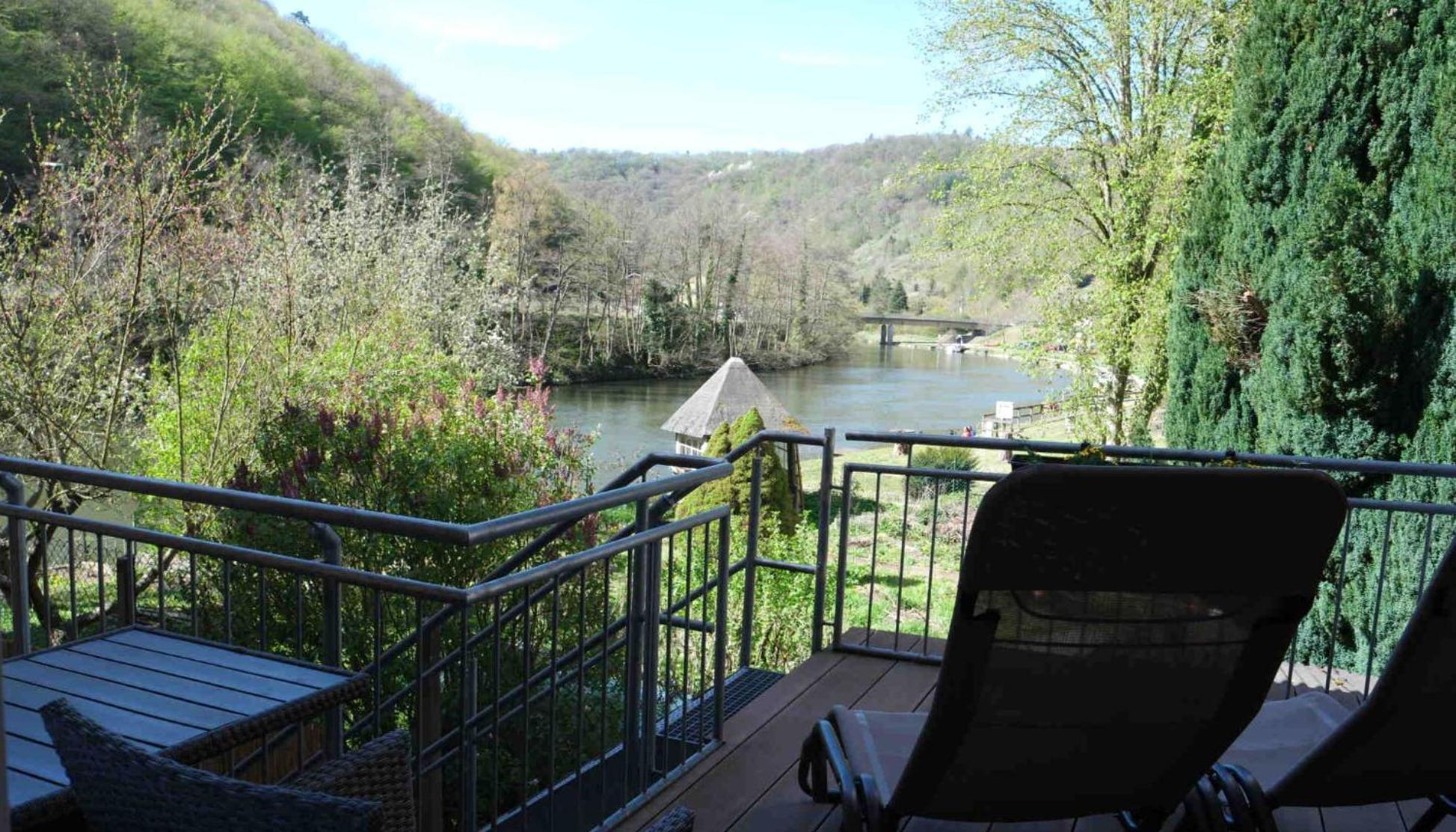 Pension & Seminarhaus "Haus Am Fluss" Laurenburg Room photo